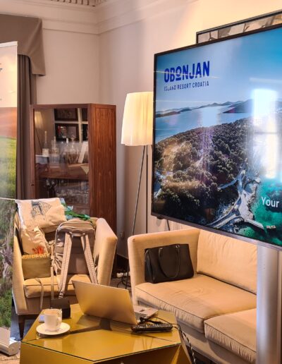 newplacesnewfaces HotelPRemio Group3